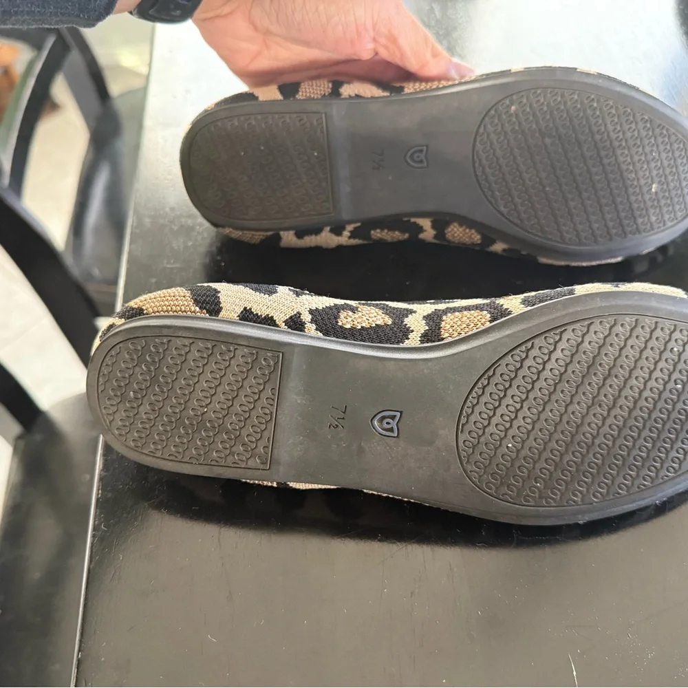 Rothy's Leopard Print Women's Flats - Picture 4 of 4